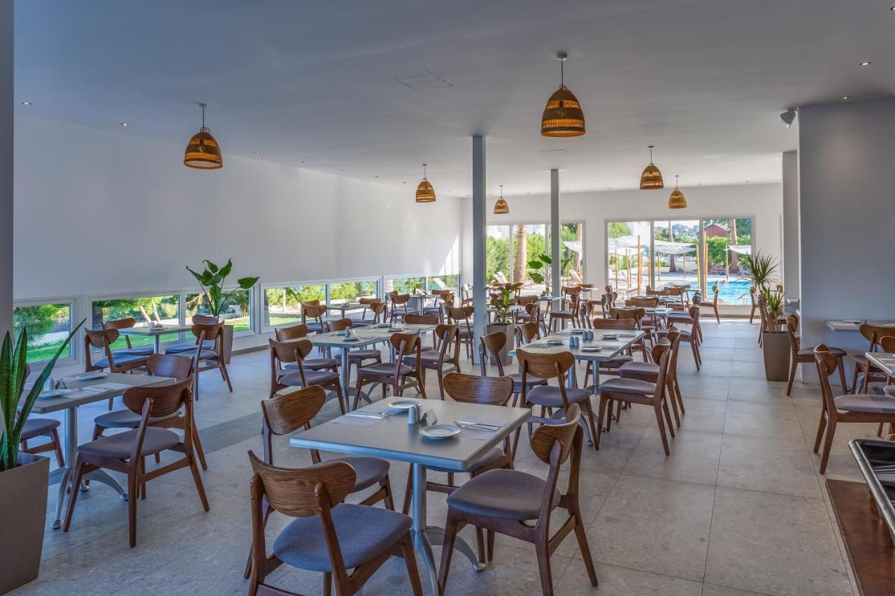 Toxotis Hotel Pernera Bagian luar foto