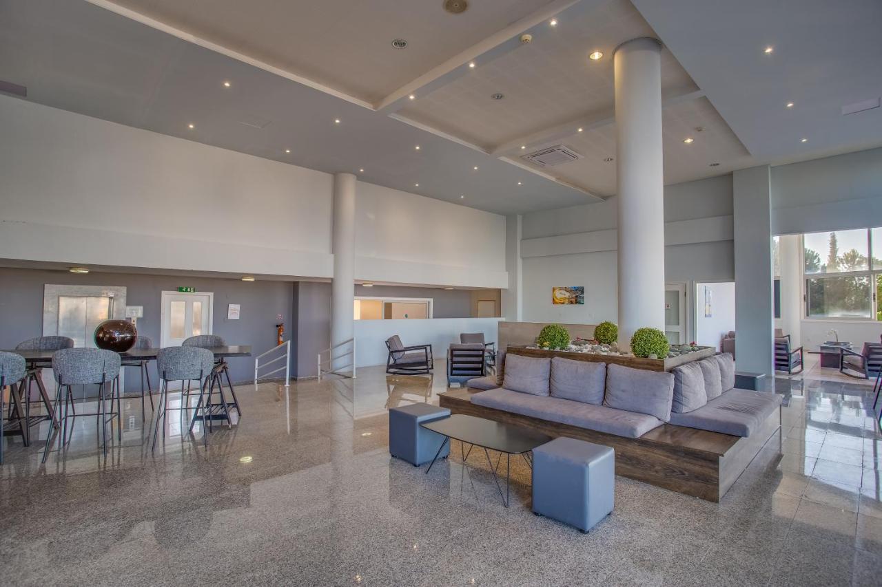 Toxotis Hotel Pernera Bagian luar foto