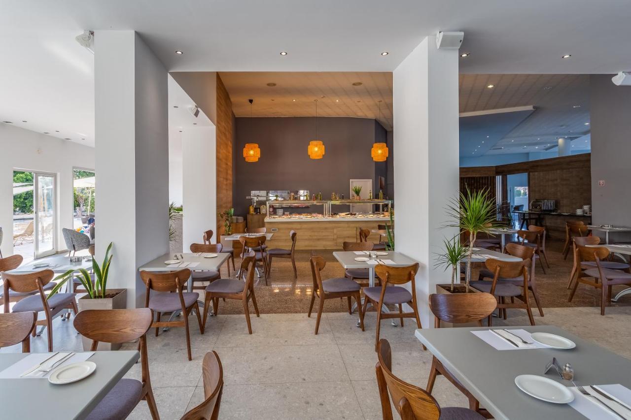Toxotis Hotel Pernera Bagian luar foto