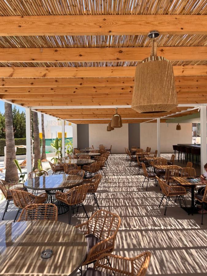 Toxotis Hotel Pernera Bagian luar foto