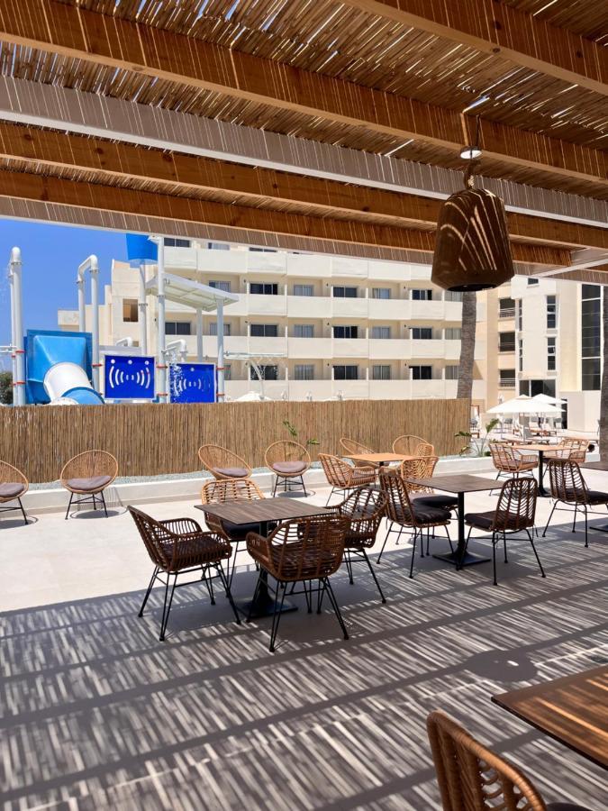 Toxotis Hotel Pernera Bagian luar foto