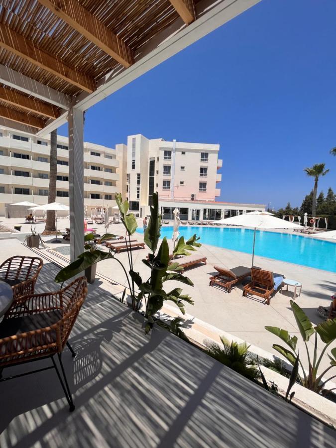 Toxotis Hotel Pernera Bagian luar foto