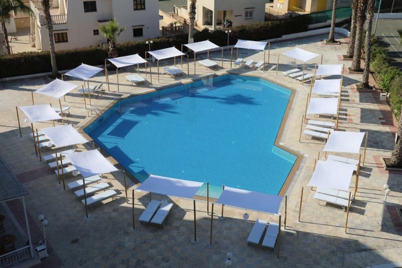 Toxotis Hotel Pernera Bagian luar foto